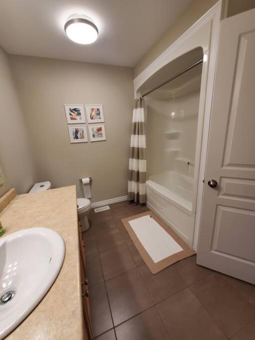Вилла 4 Bd Family Retreat Стратфорд Экстерьер фото